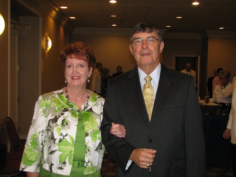 IMG_1935.JPG - Div 3 LTG Jerry Jones and wife Joan.