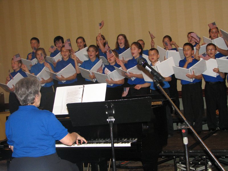IMG_1972.JPG - Cantate, a youth choral group, entertained the Convention. A patriotic final number.