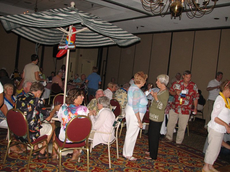 IMG_5060c.JPG - Beach Party mixer Friday night.