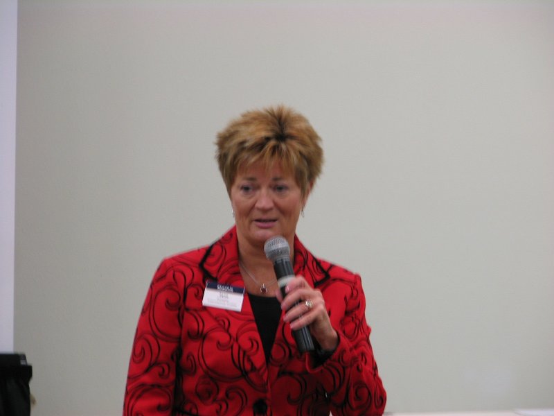 IMG_5117.JPG - KI Trustee Jane Erickson packed attendees in at her “Connecting with E’s” morning address. She offered many heart warming stories of how people and clubs reach out to our communities and youth by employing these “E’s”. Educate – put Kiwanis education in your meetings such as with member orientation programs. Engage – through communication. Show them that Kiwanis matters. Energy – share and inspire your SLP’s by working together on projects. Empower your members. Let them know when they do well. End on message – the Kiwanis message, not just on another ‘announcement’. This was inspiring, Jane. Sorry for a less ah high quality photo.